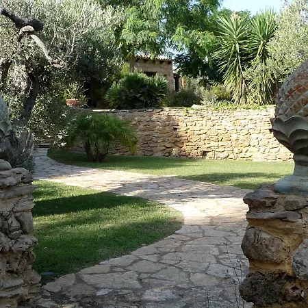 Scuderia Villa *